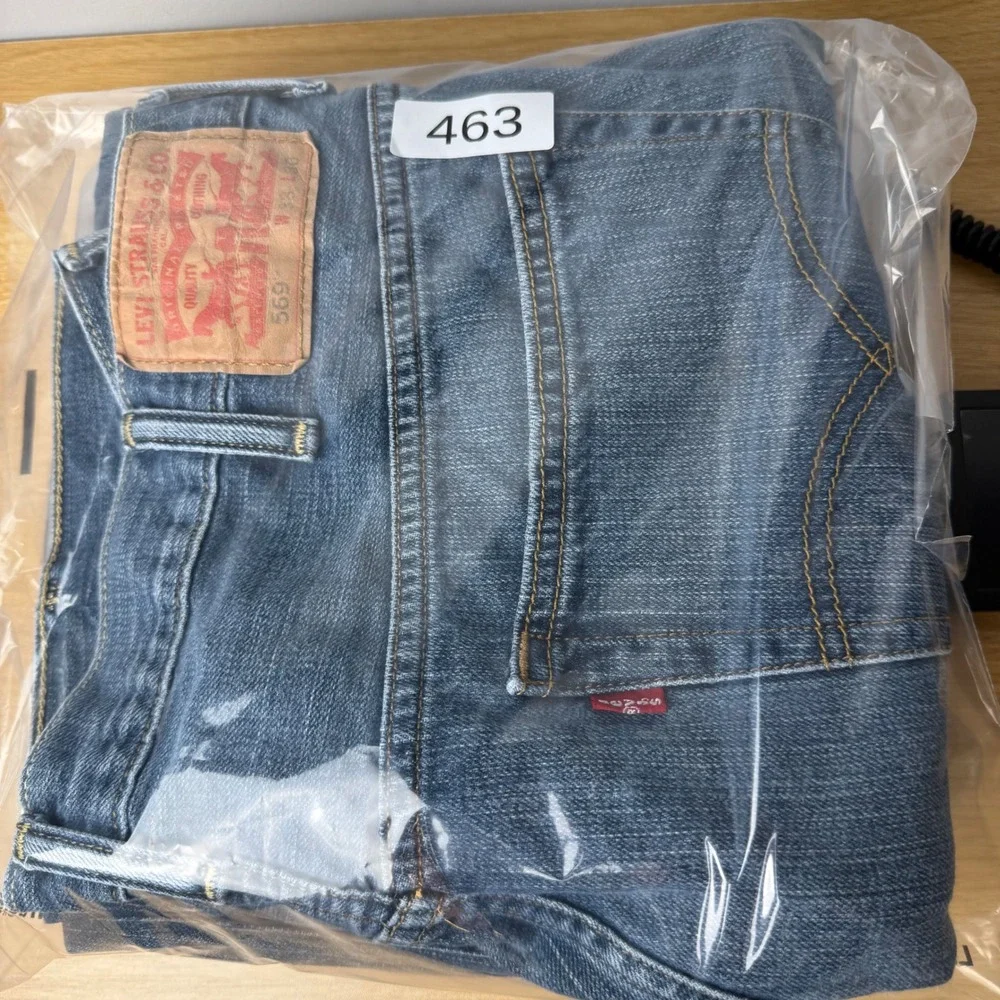 Levis levi 569